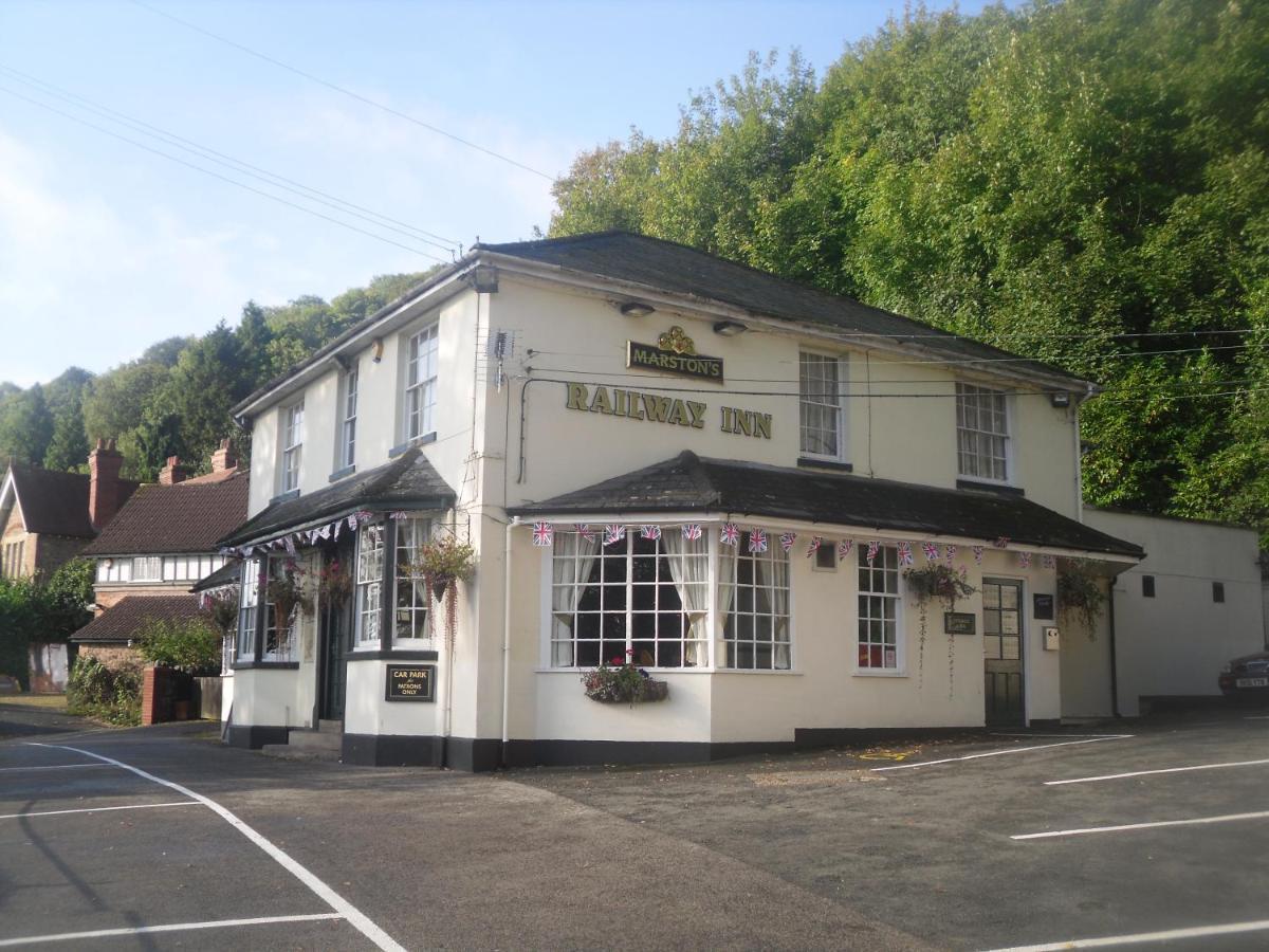 Railway Inn Malvern Wells Exterior foto